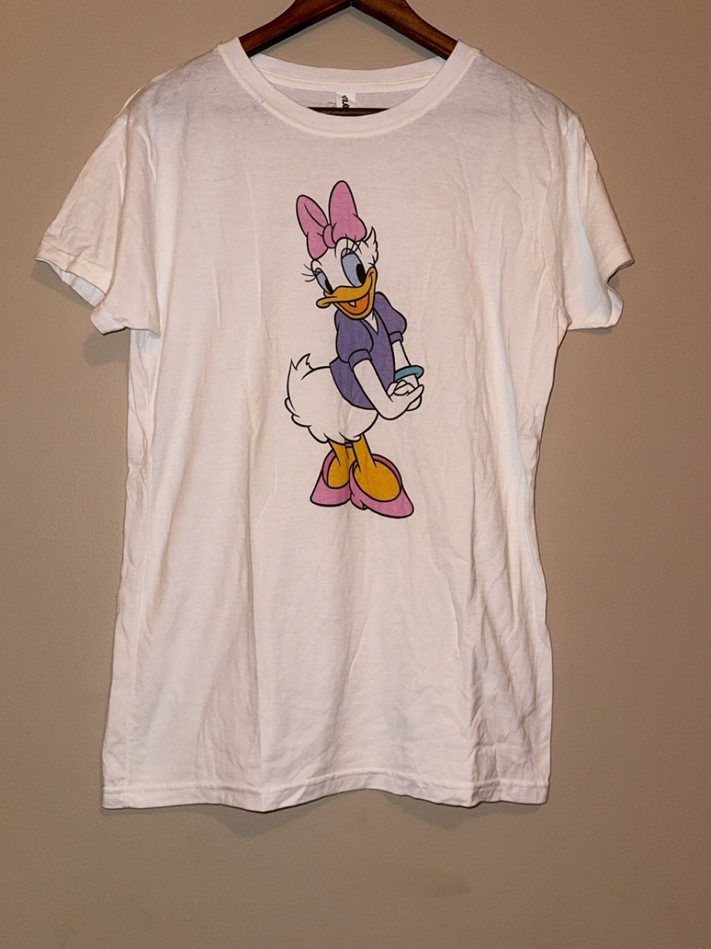 Disney White Tee with Daisy Duck Graphic - Pink Bow, Purple Shirt, Yellow Feet